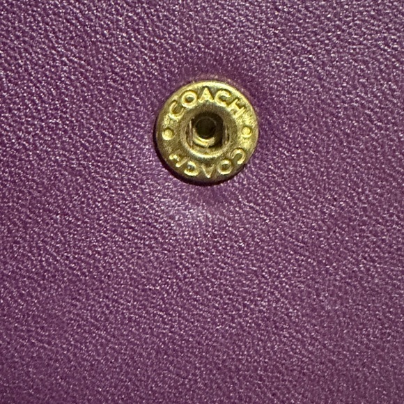 Coach purple medium bifold wallet - Picture 5 of 14